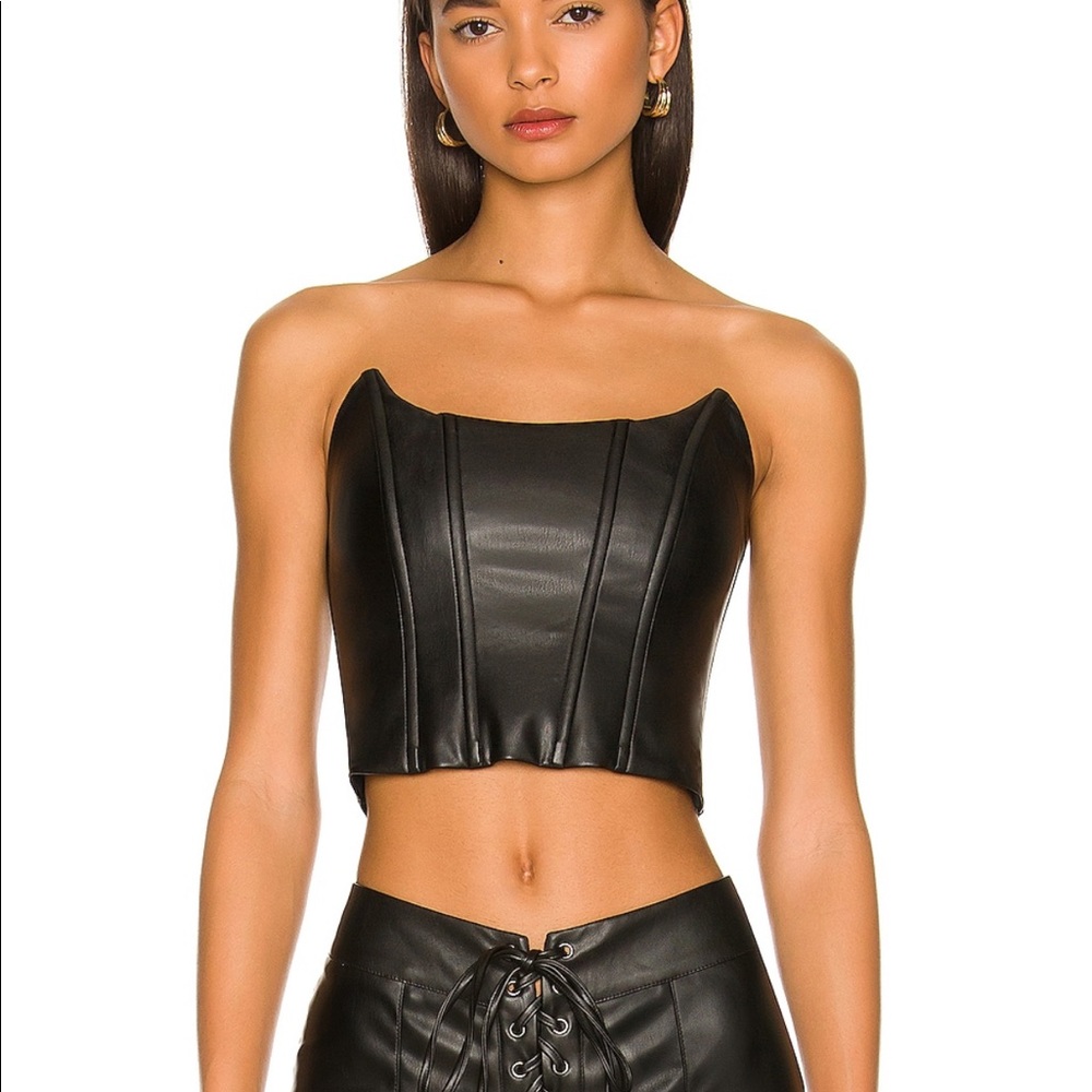 NWOT Charmaine top